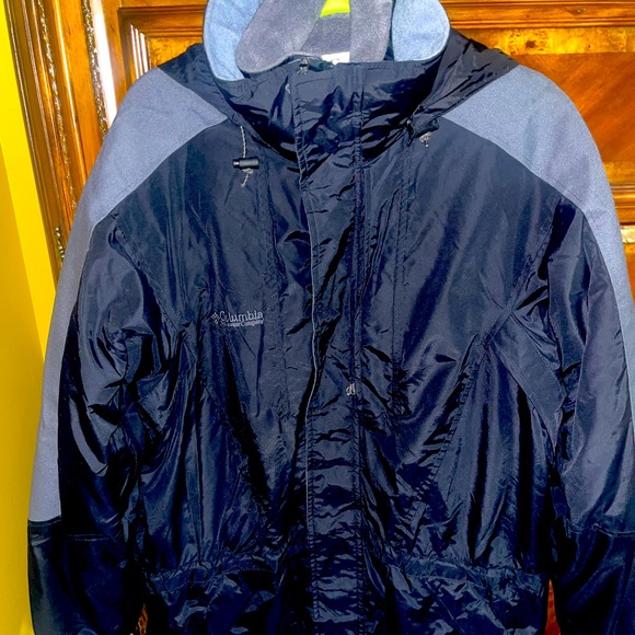 Columbia Double Whammy Men's Jacket - Size Large. Black and Grey - Picture 1 of 7